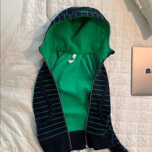 lulu lemon size 2 jacket